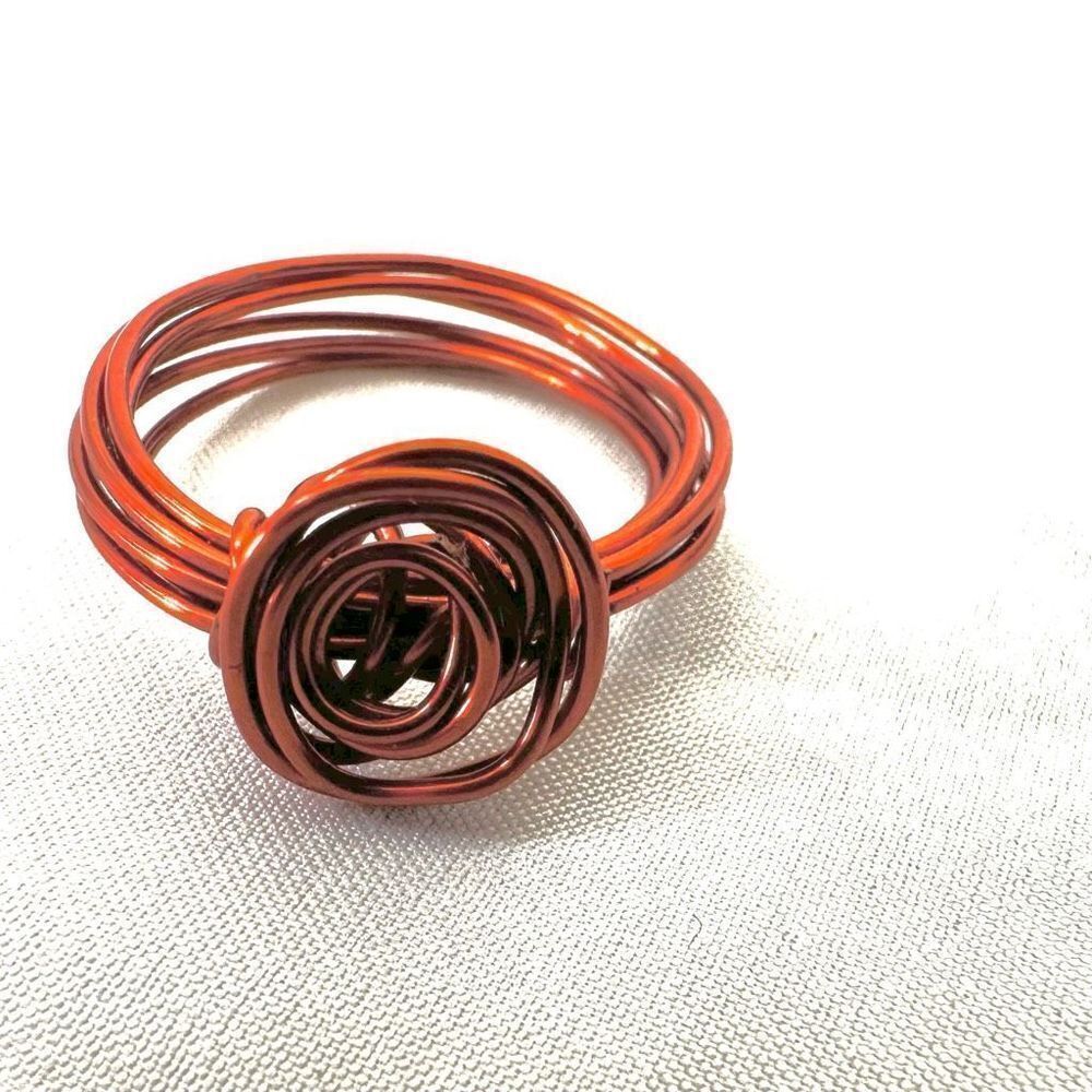 Copper tone wire ring